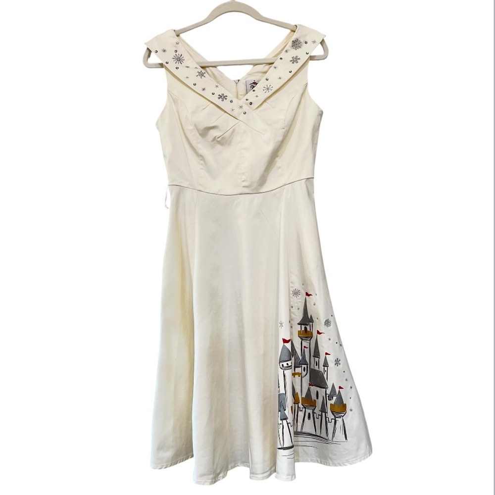 Disney Dress Shop Castle Holiday Dress Snowflake Sparkle Medium - Picture 2 of 13